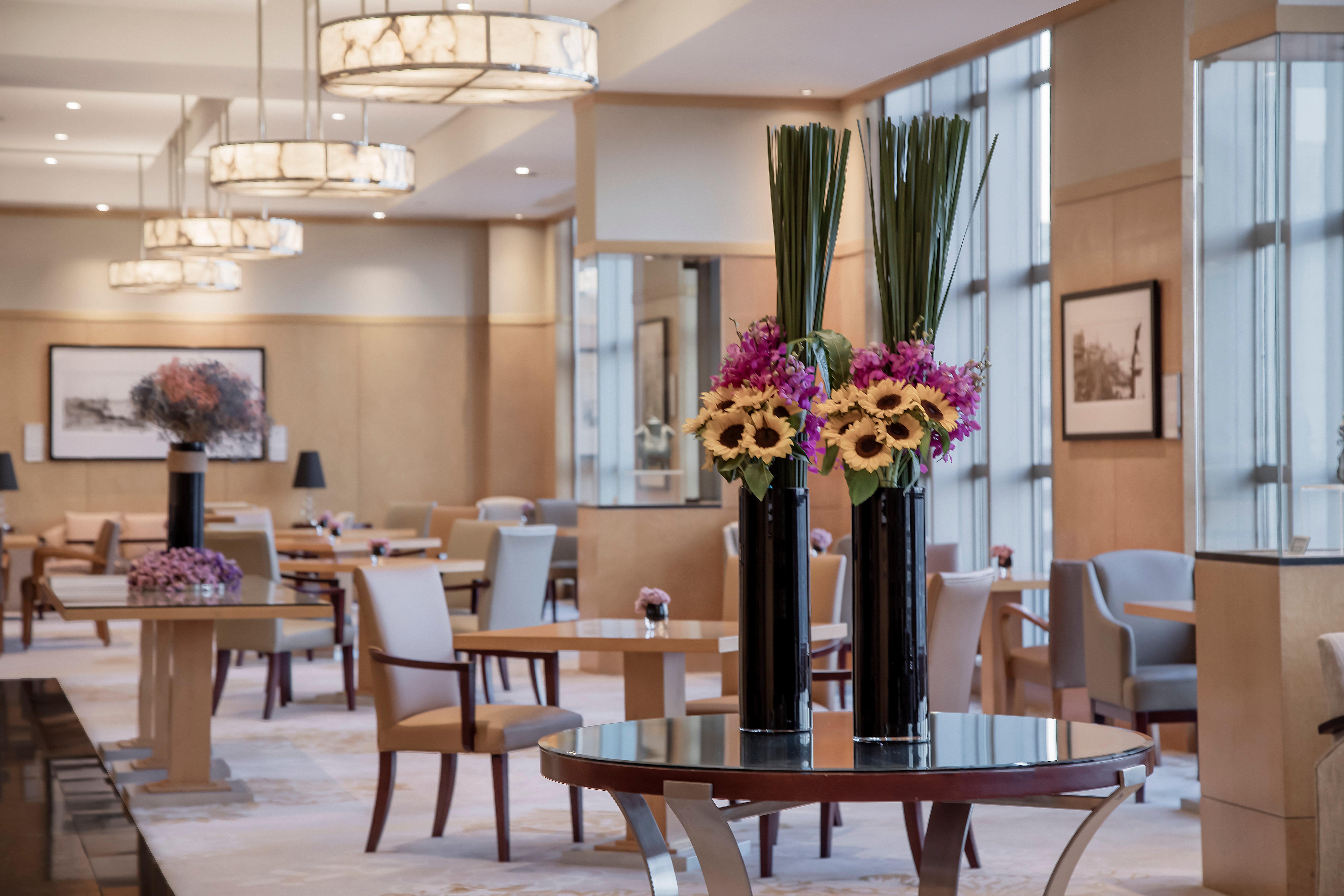 Intercontinental Shanghai Pudong By Ihg Luaran gambar
