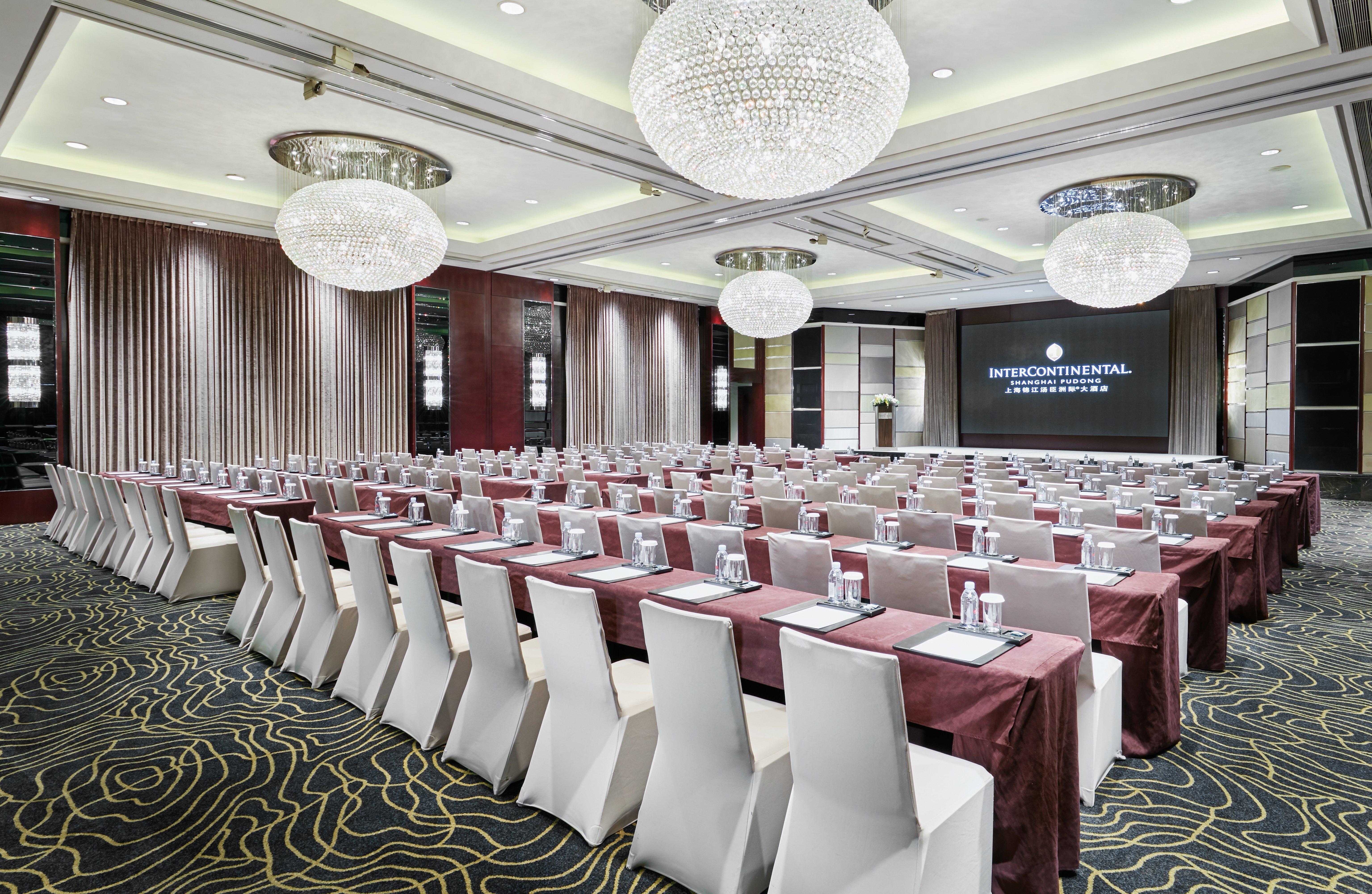 Intercontinental Shanghai Pudong By Ihg Luaran gambar