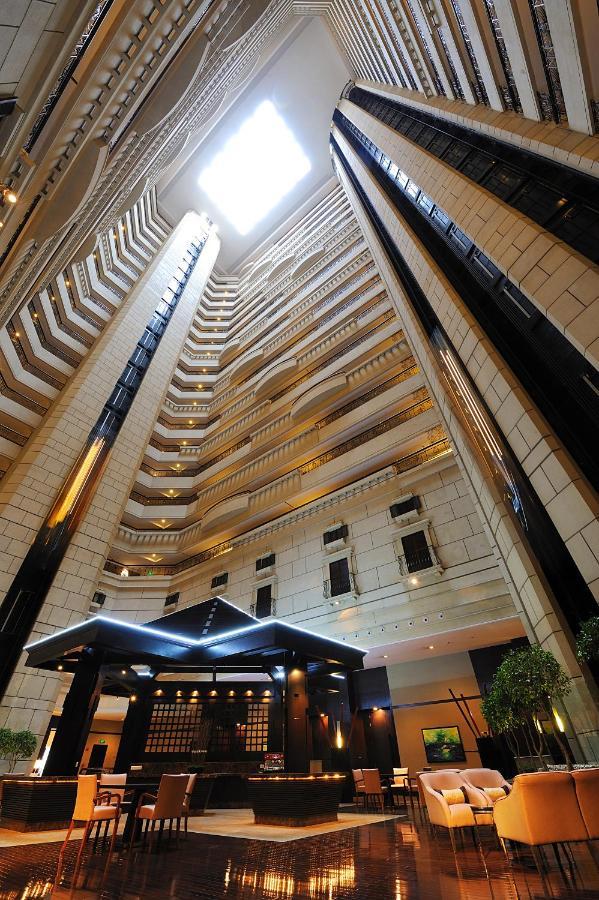 Intercontinental Shanghai Pudong By Ihg Luaran gambar