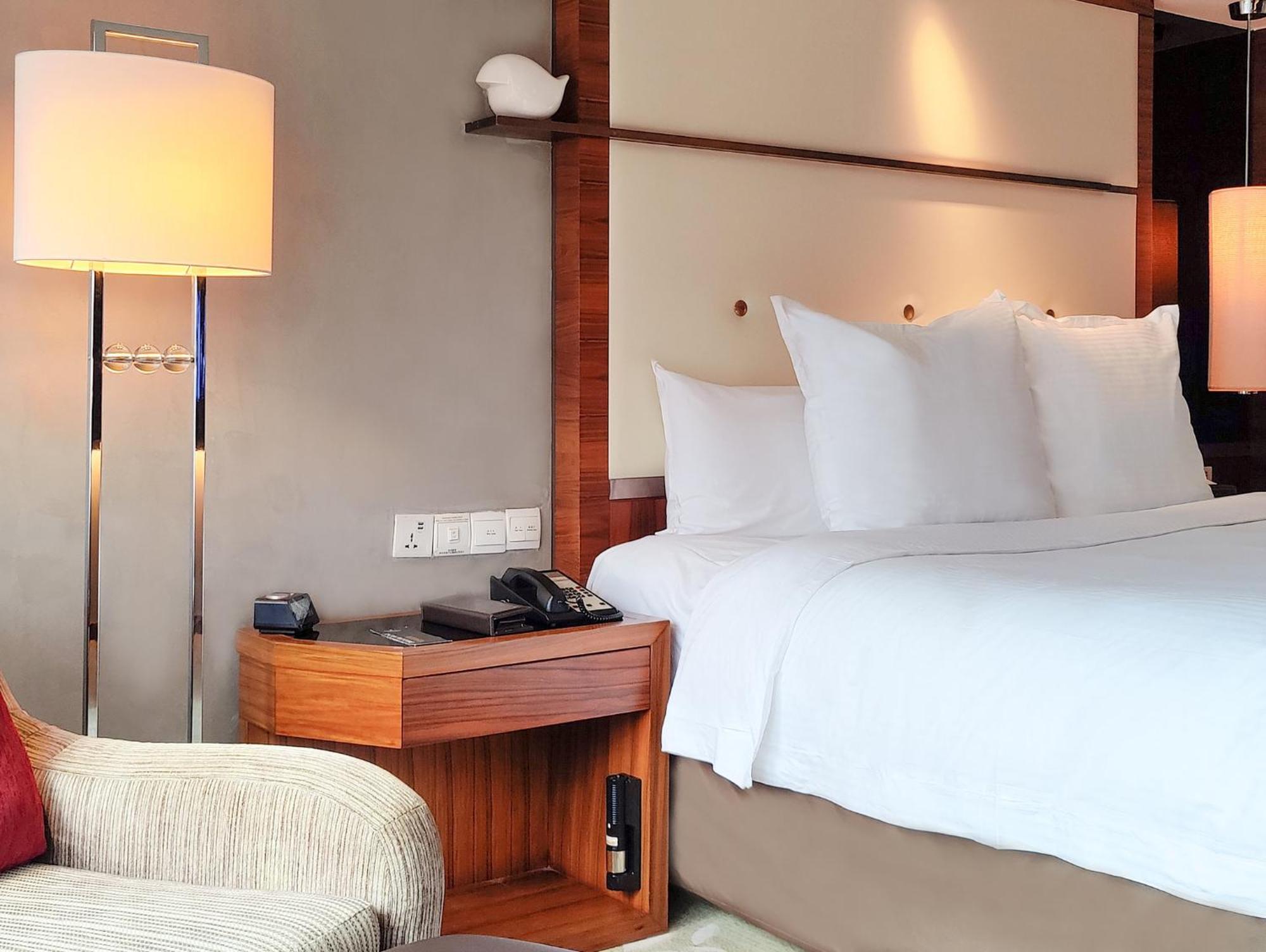 Intercontinental Shanghai Pudong By Ihg Luaran gambar
